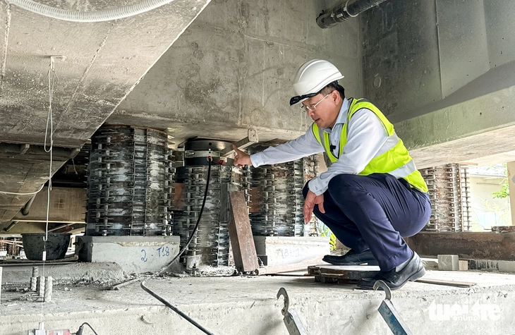 Cầu Bình Triệu 1 nâng đủ 1,08m, Sở Xây dựng TP.HCM muốn hoàn thành sớm hơn kế hoạch