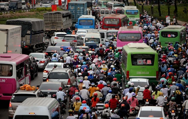 336 điểm ùn tắc phức tạp, TP.HCM ra 'tối hậu thư' cho loạt dự án trọng điểm